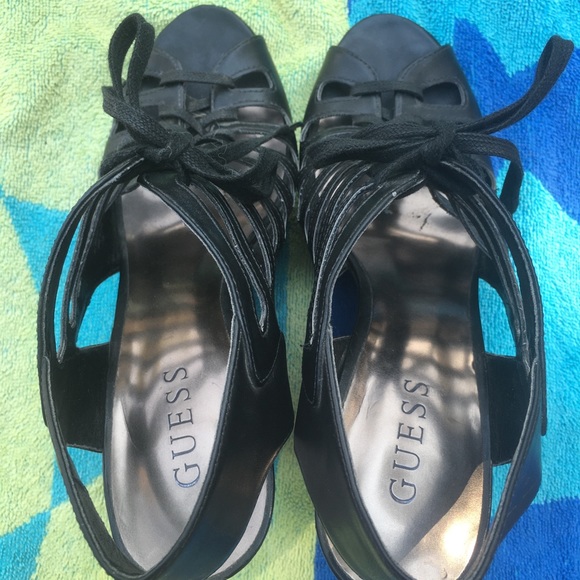 Guess sandals - Picture 13 of 15